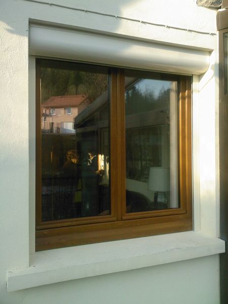 Fenêtre PVC + Volet Roulant motorisé
